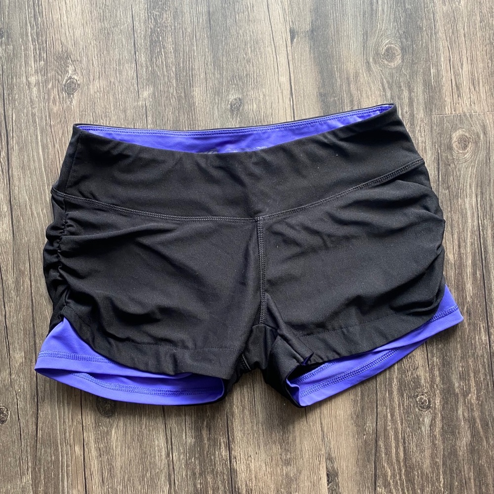 🌼Two-Toned Bike Shorts🌼